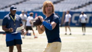Chad Powers: O Quarterback: 1×1